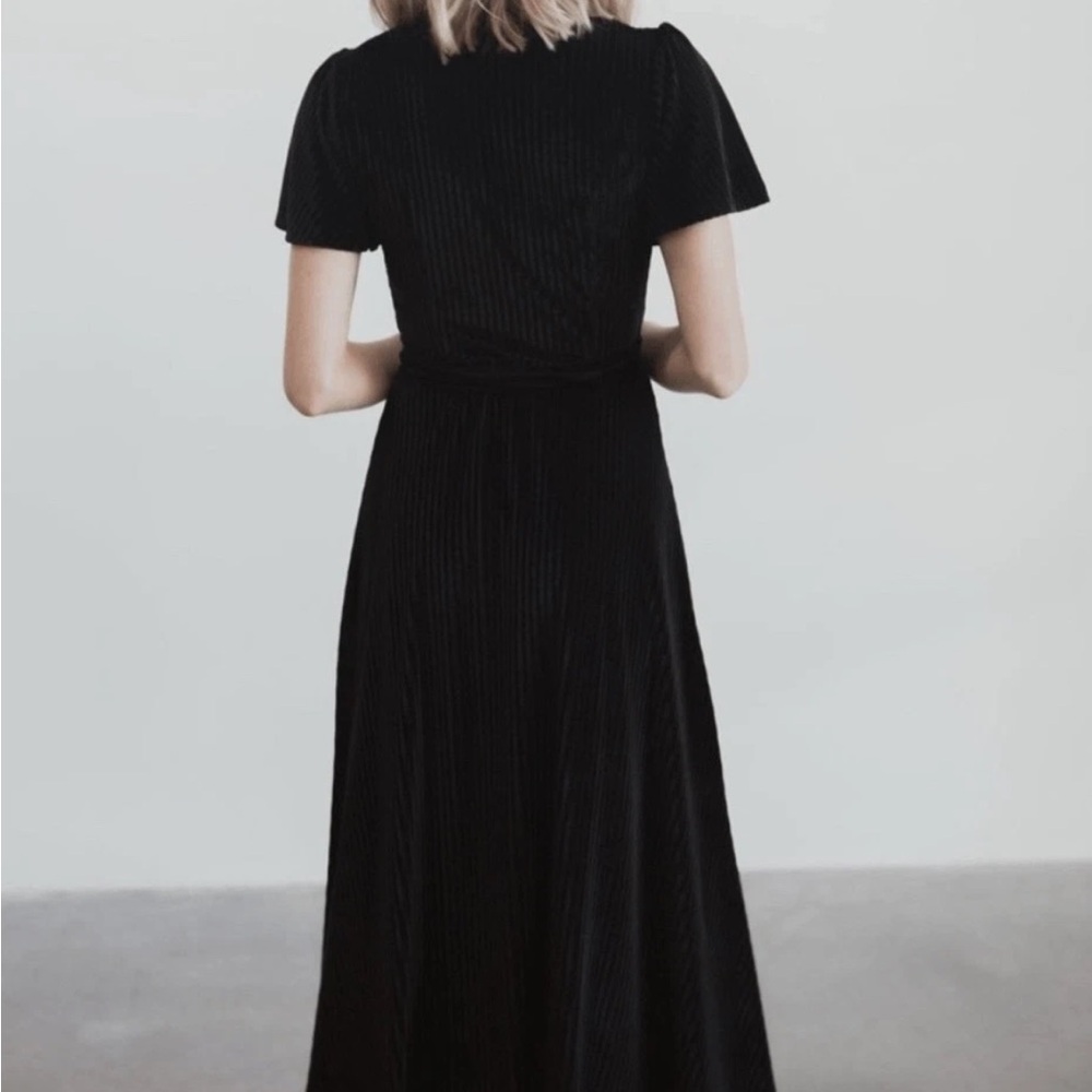 Baltic Born Black Velvet Andi Ribbed Wrap Dress Size Small Formal Bridesmaid - Picture 2 of 15